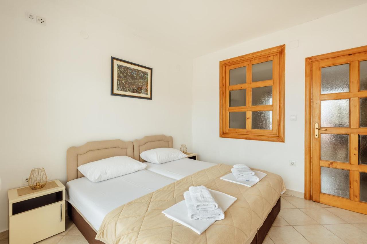 Premium Spot Apartments Herceg Novi Buitenkant foto